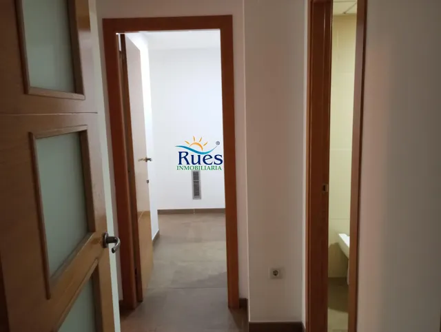 UBICADO EN ENTORNO RESIDENCIAL Y ZONA RELAJADA DE FÁCIL Y CÓMODO ACCESO — 15