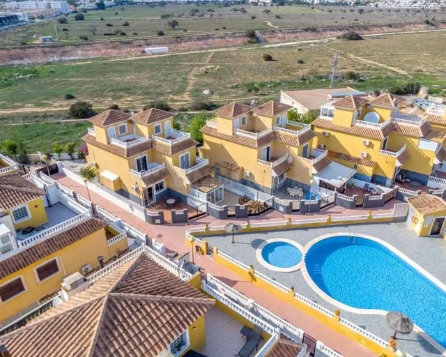 Dúplex 3 habitaciones 95m² en venta - Playa Flamenca - foto 3