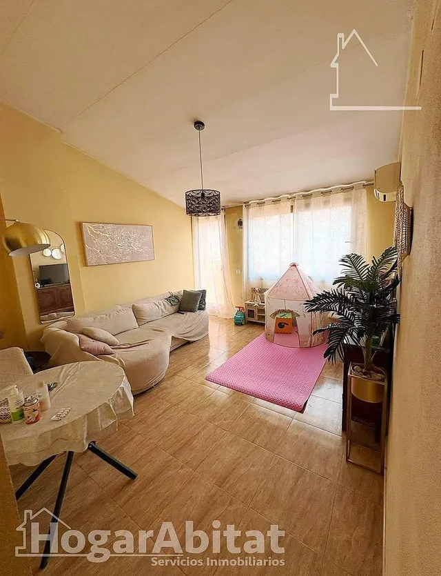¡Bonitas vistas! Ático económico y luminoso con dos terrazas, cerca del centro — 11