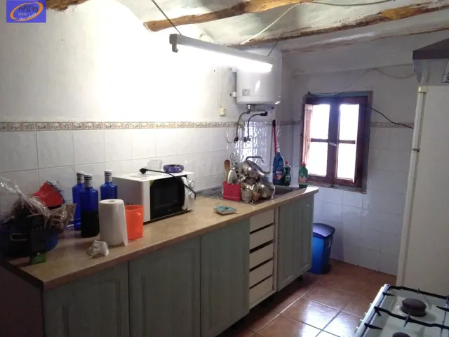 A LA VENTA CASA, PARCELA Y HUERTO EN LA ALMEZA (ALPUENTE) - foto 5