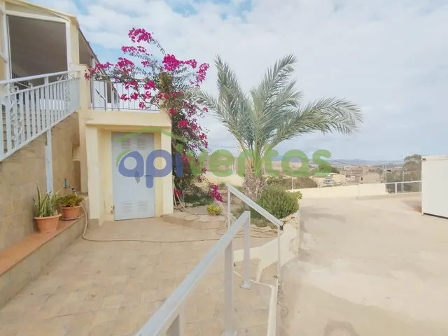 Casa con terreno en JARAVIA (Pulpi) — 29