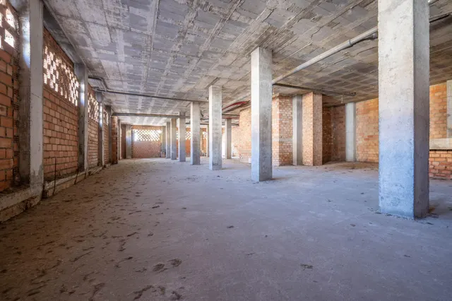 Local comercial 427m² en venta - Zona metropolitana — 19