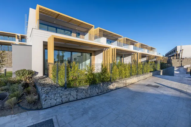 CHALET ADOSADO A ESTRENAR JUNTO AL CAMPO DE GOLF EL CHAPARRAL, Mijas Costa — 10