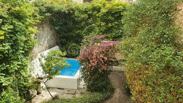¡Impresionante casa de pueblo en Sella con amplias dimension - foto 3