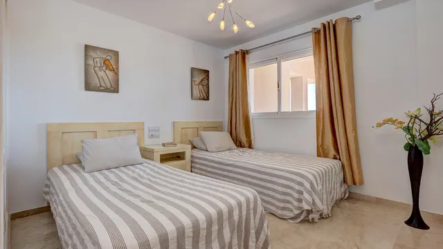 Adosado 4 habitaciones 262m² en venta - Costa del Sol — 18