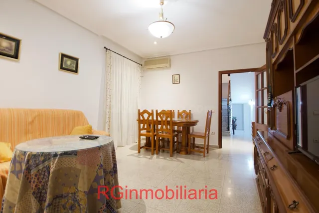 Piso-duplex en alquiler en Orellana la vieja - foto 3