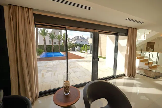 VILLA DE LUJO A ESTRENAR EN LA VELETA, TORREVIEJA — 11