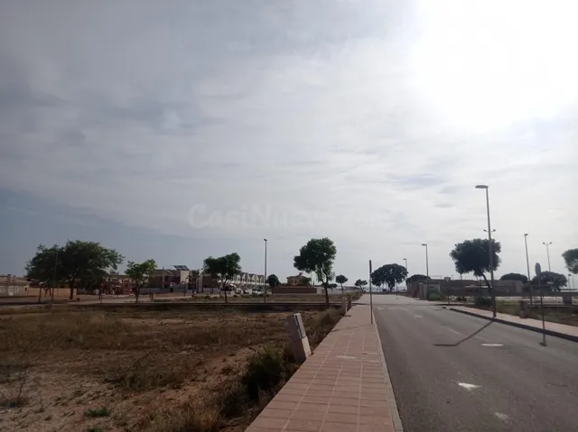TERRENO URBANO EN ROLDAN - foto 4