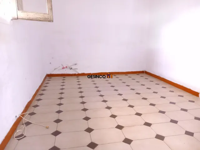 LOCAL COMERCIAL EN SAN RAFAEL — 3