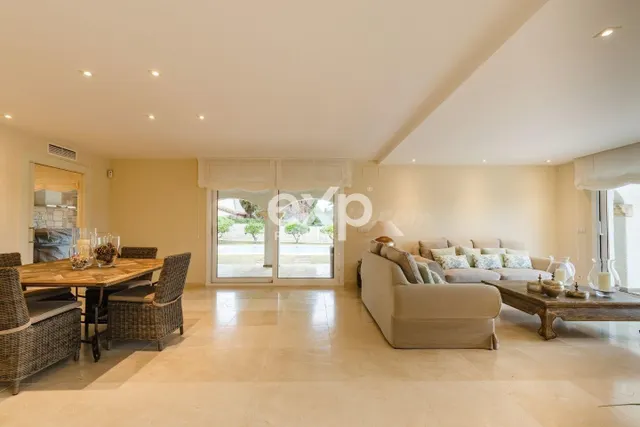 Villa de lujo con vistas al mar y privacidad en la Costa Dor - foto 5