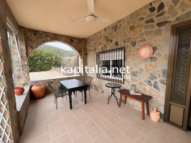 Chalet a la venta en l'Olleria — 14