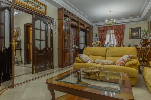 Espectacular casa de esquina en el corazón de Sanlúcar de Barrameda — 7