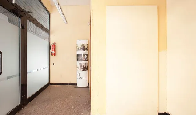 Local comercial 15m² en alquiler - Sant Narcís - Pl. Europa - foto 3
