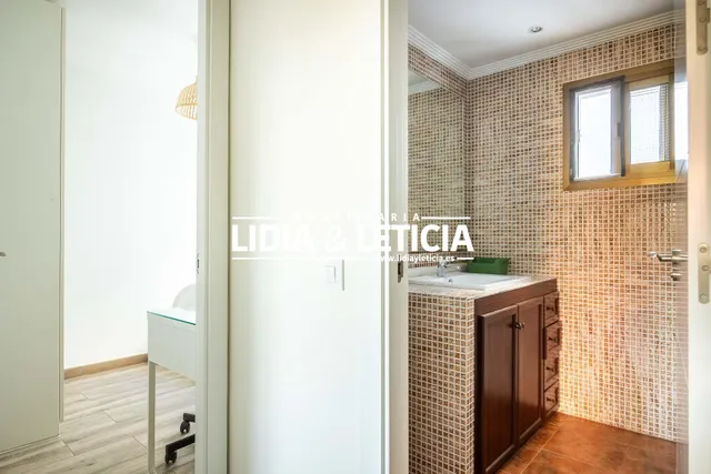 Piso en Alcalá de Guadaíra zona La Paz con ascensor — 18