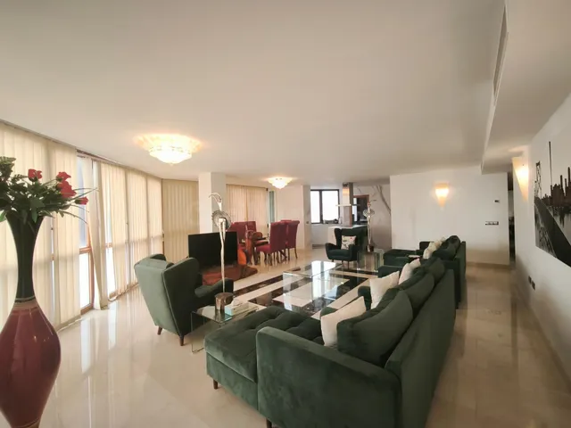 PISO EN VENTA EN RAMBLA MENDEZ NUÑEZ CON VISTAS AL MAR - foto 4