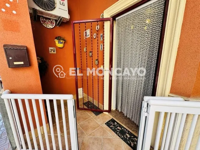 Fantástico apartamento planta baja a tan solo 200m de las pl - foto 2