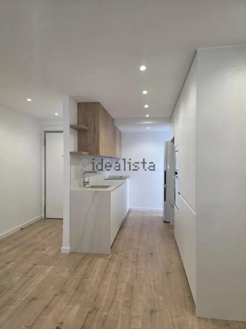 Piso 4+2, Aiora