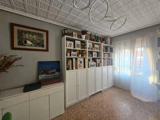 Piso 3 habitaciones, baño y aseo en Valencia — 13