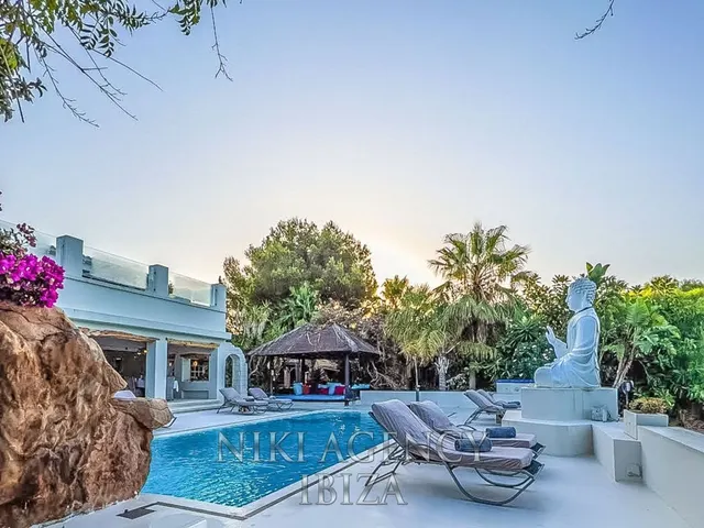 Casa-Chalet en Venta en Santa Eularia Des Riu Baleares — 4