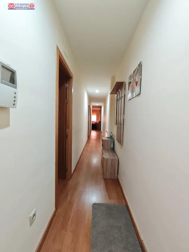Piso Amplio y Luminoso en Rondilla C.V. de dos dormitorios, dos baños, PG y trastero — 24
