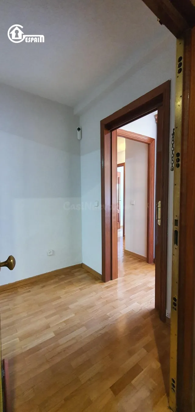 GRUPO GESPAIN OFRECE PISO EN VENTA - foto 4