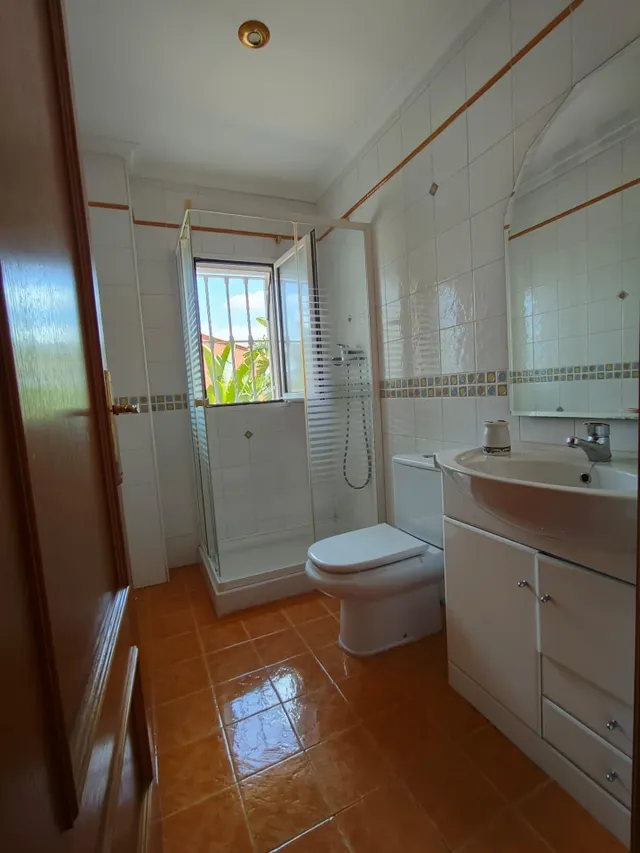 ESTUPENDA VIVIENDA EN URBANIZACIÓN VALL DE LLIRIA — 22
