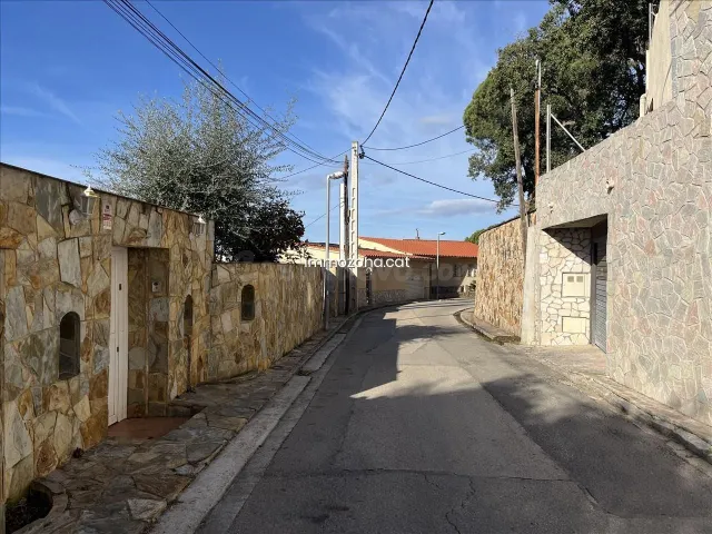 SOLAR URBANO EN URB. VISTAS AL MAR, ROCA GROSSA DE 581 M2. L - foto 4