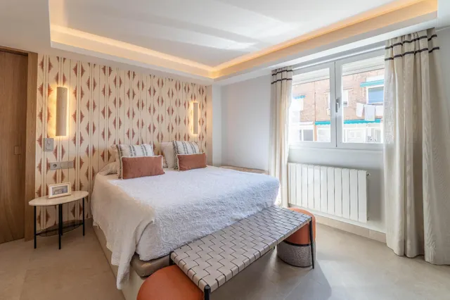 Impresionante Vivienda de Lujo con Diseño Moderno y Comodidades Exclusivas — 30