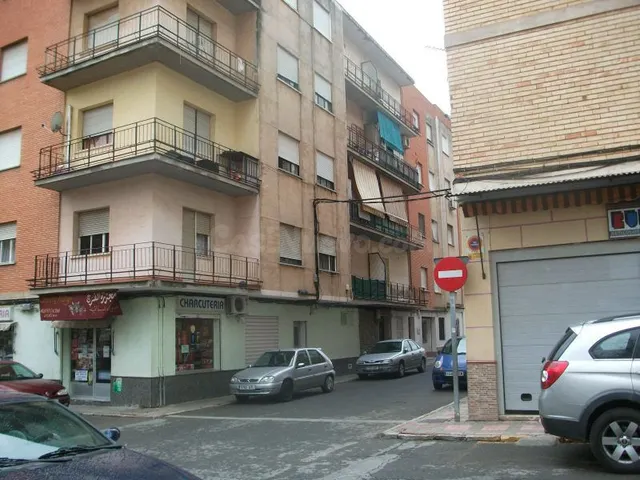 Apartamento 86m² en venta - Barrio peral - foto 3