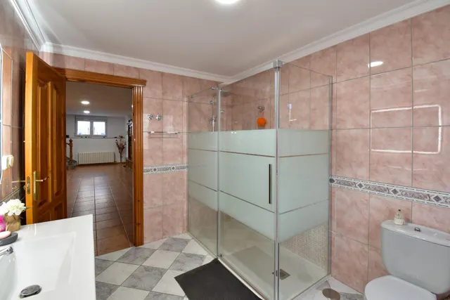 Espectacular chalet de lujo en El Puntal — 35