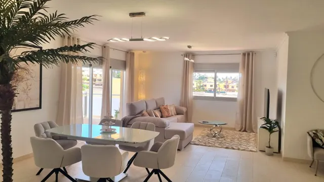 Golf del Sur: vivienda de 3 habitaciones y 2 baños con excelente terraza. — 3