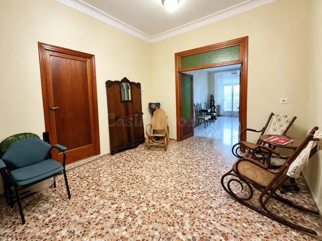 Vivienda con patio interior en venta Carcaixent ! — 2