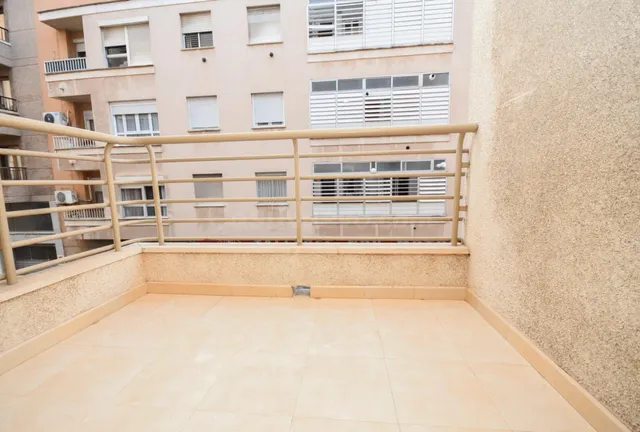 Cómodo piso con buena ubicación en la zona de Bons Aires en  - foto 4