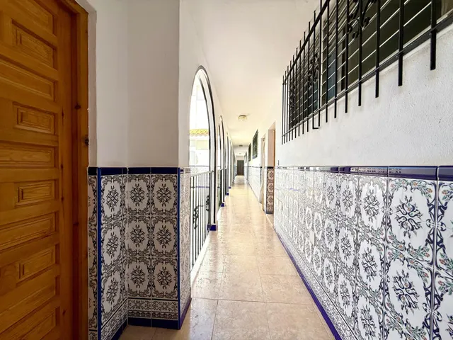 Apartamento con amplia terraza a solo 150 metros de la playa de villananitos – lo pagán — 11