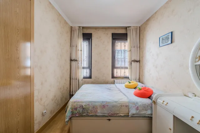 Precioso chalet adosado de cinco dormitorios y tres baños en el PAU de Carabanchel — 28