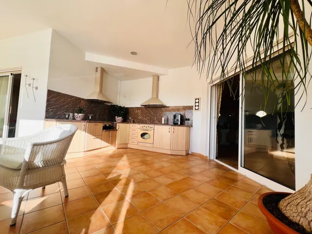 Chalet con piscina privada y vistas al mar en zona ermita – Vinaròs — 18