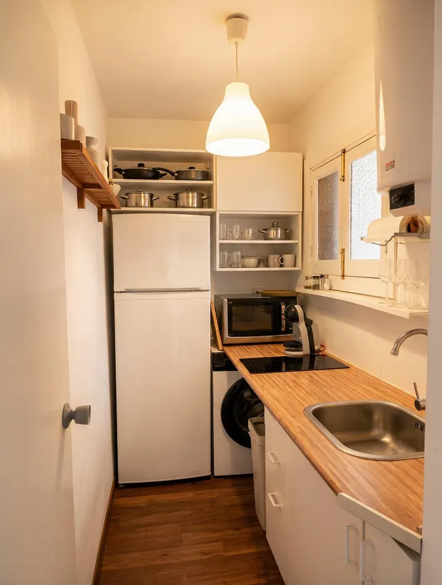 Oportunidad de Inversión y Vivienda en Granada Centro: Apartamento Luminoso junto a Gran Vía ref: DLR00284 — 11