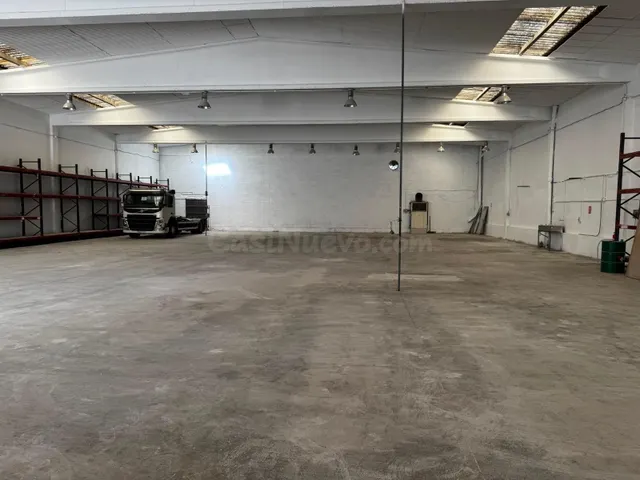 NAVE INDUSTRIAL EN REUS - foto 3