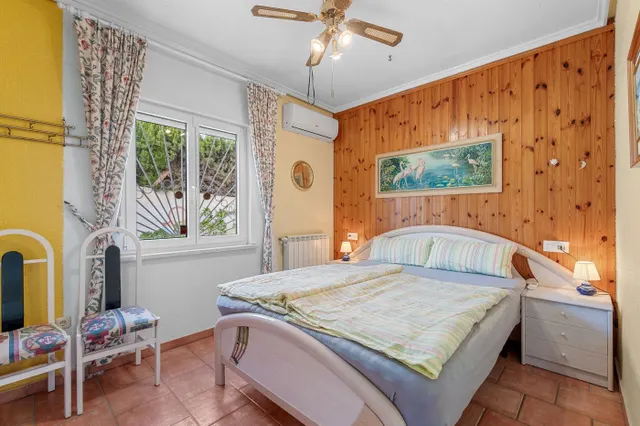 Villa 2 habitaciones 132m² en venta - Centro de la Ciudad Quesada — 28