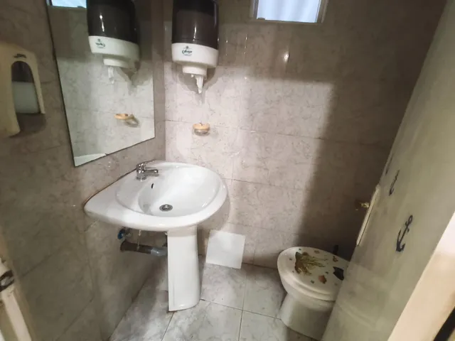 Casa y negocio en Mera de Arriba, Ortigueira. — 10