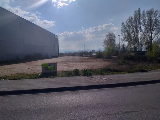 PARCELA SUELO INDUSTRIAL POLIGONO DE CAMPONARAYA — 7