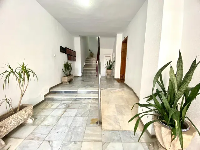 OPORTUNIDAD CERCA DEL CENTRO CON GARAJE¡¡¡¡¡ - foto 3