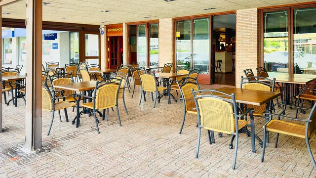 Local- Bar-Restaurante en Venta Cala Benidorm — 7