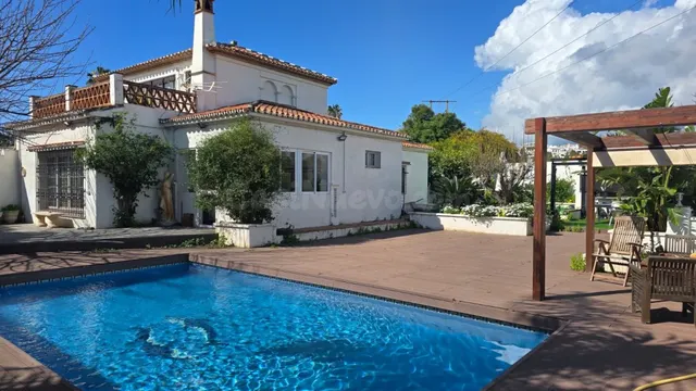 Casa-Chalet en Venta en Chaparral, El Málaga