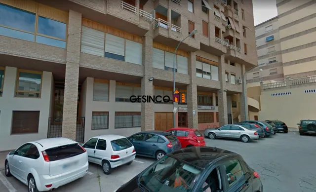 LOCAL ENTRESUELO EN ALQUILER EN ONTINYENT