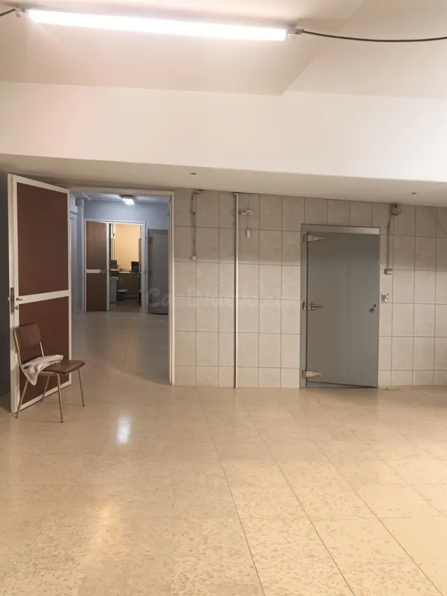 LOCAL COMERCIAL CENTRICO IGNIFUGADO EN SANTA COLOMA DE GRAMA