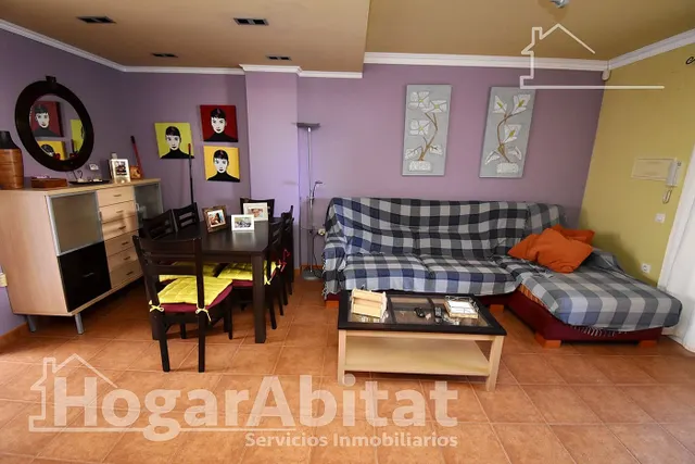 CHALET PAREADO CON TERRAZA Y GARAJE JUNTO A LA PLAYA — 15