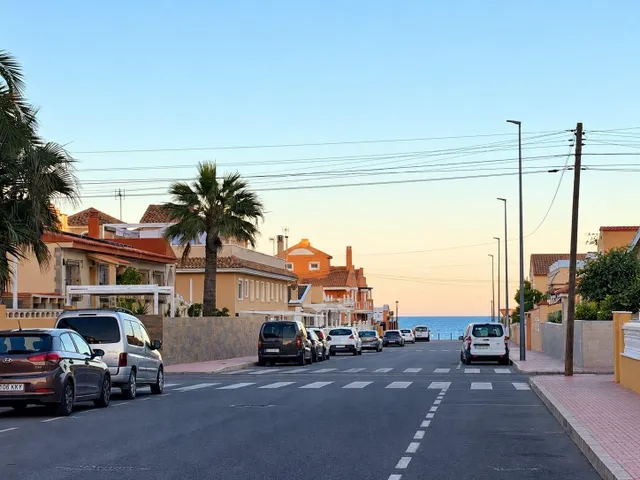 Apartamento de 2 dormitorios en venta en La Mata, Torrevieja, a pocos pasos de la playa — 3
