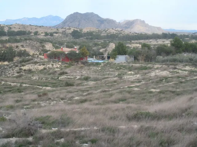 Se vende parcela rústica de 45.629 m2 en El Rebolledo. - foto 2