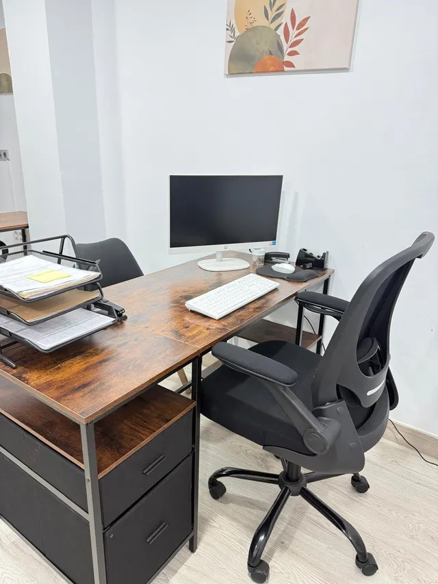 OFICINAS EN ALQUILER — 8